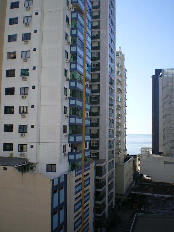 Apartamento Dante Tomio Balneário Camboriú 外观 照片